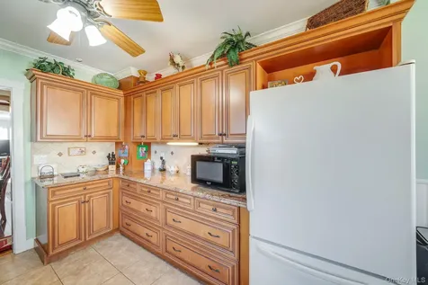 4 W William Street Bay Shore NY 11706