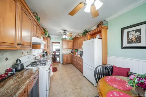 4 W William Street Bay Shore NY 11706