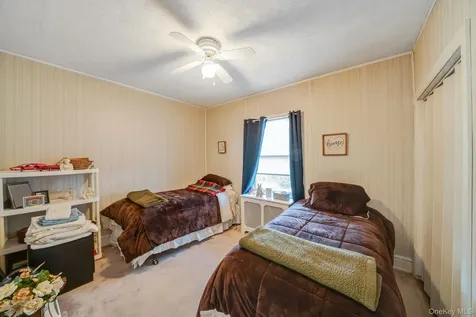 4 W William Street Bay Shore NY 11706