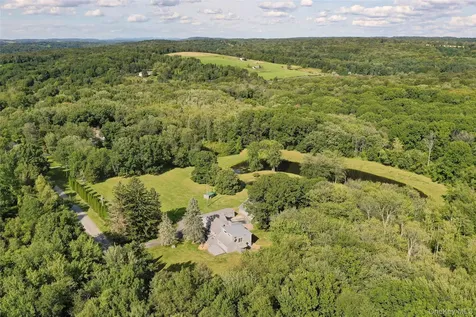 89 Deer Pond Road Verbank NY 12585