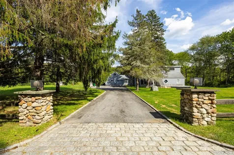 89 Deer Pond Road Verbank NY 12585