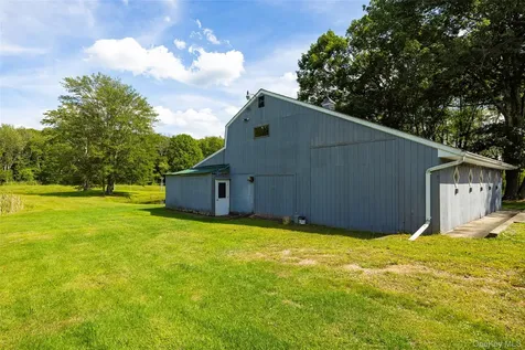 89 Deer Pond Road Verbank NY 12585