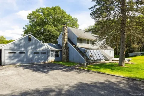 89 Deer Pond Road Verbank NY 12585