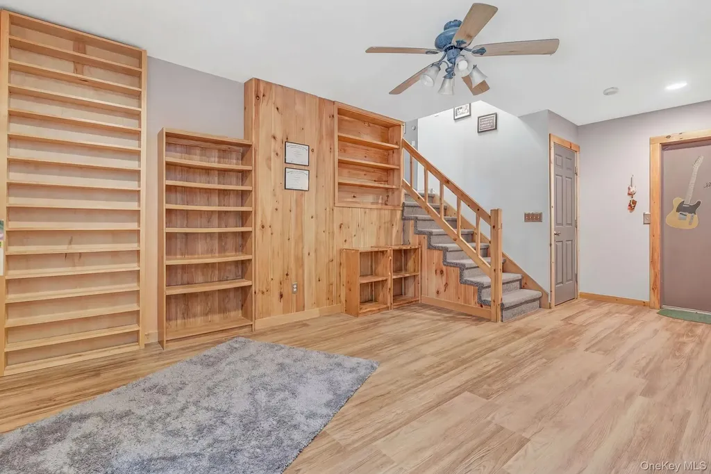 162 Hilltop Drive Hurley NY 12443