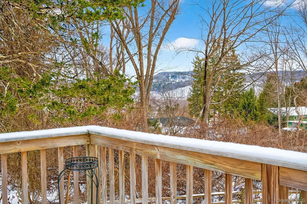 162 Hilltop Drive Hurley NY 12443