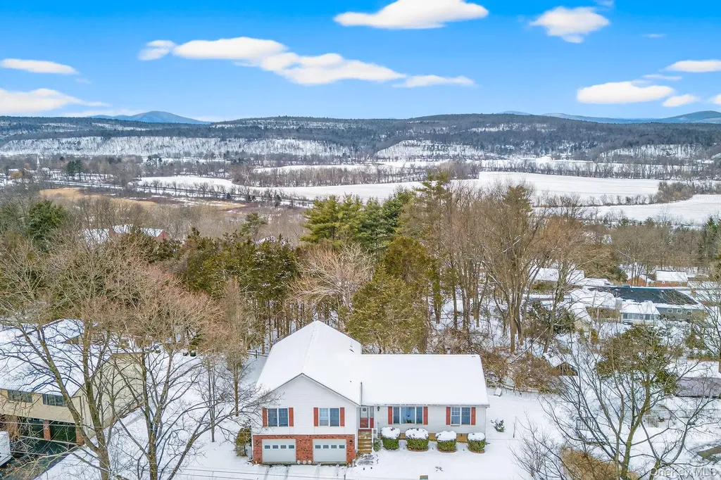 162 Hilltop Drive Hurley NY 12443