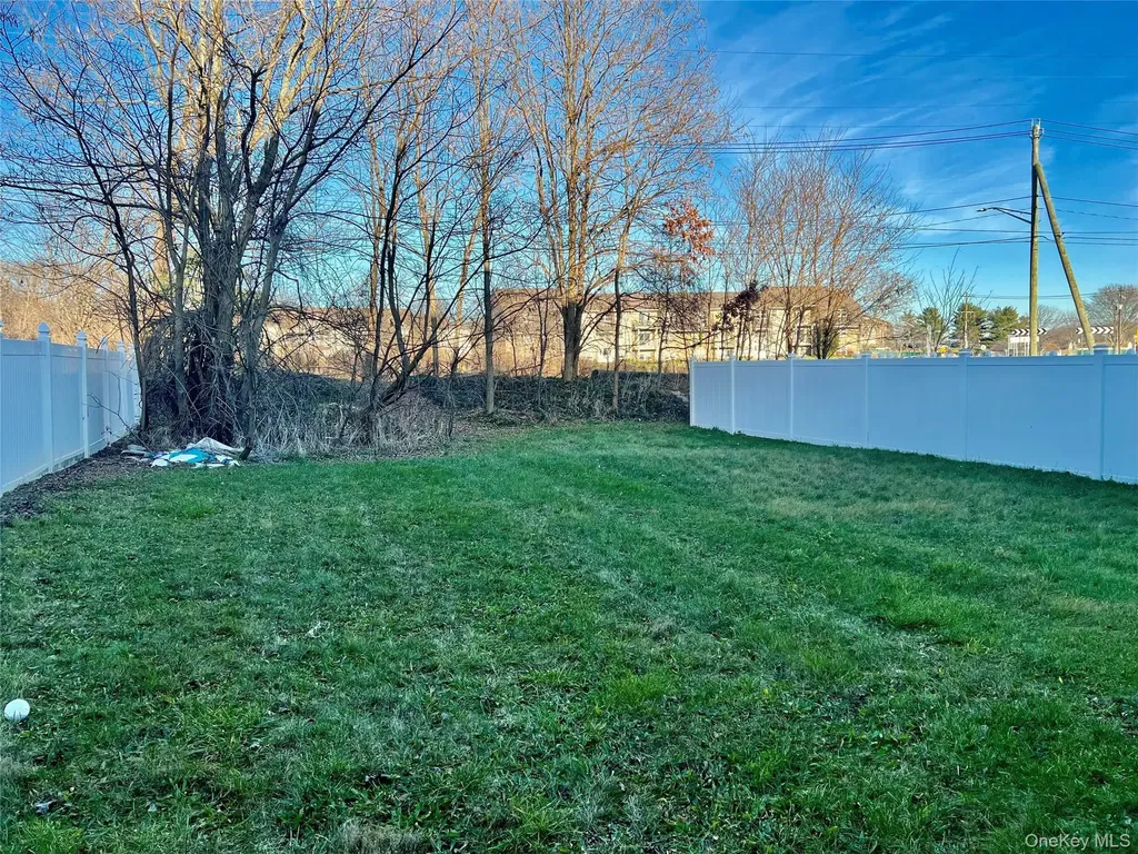 23 Peach Place Middletown NY 10940