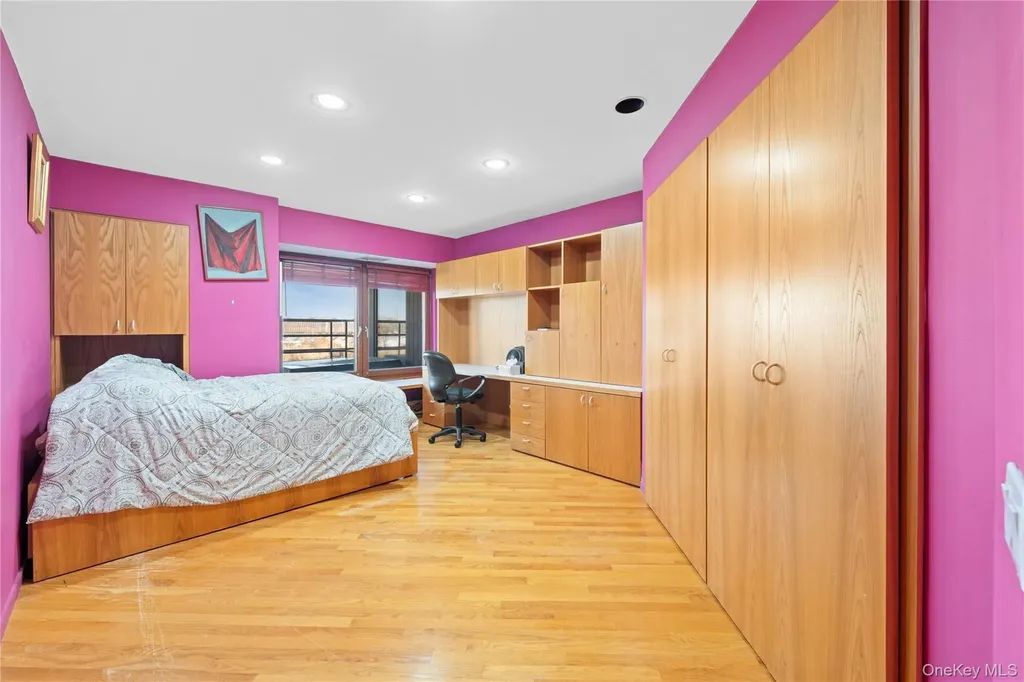 2829 Frankel Boulevard Merrick NY 11566