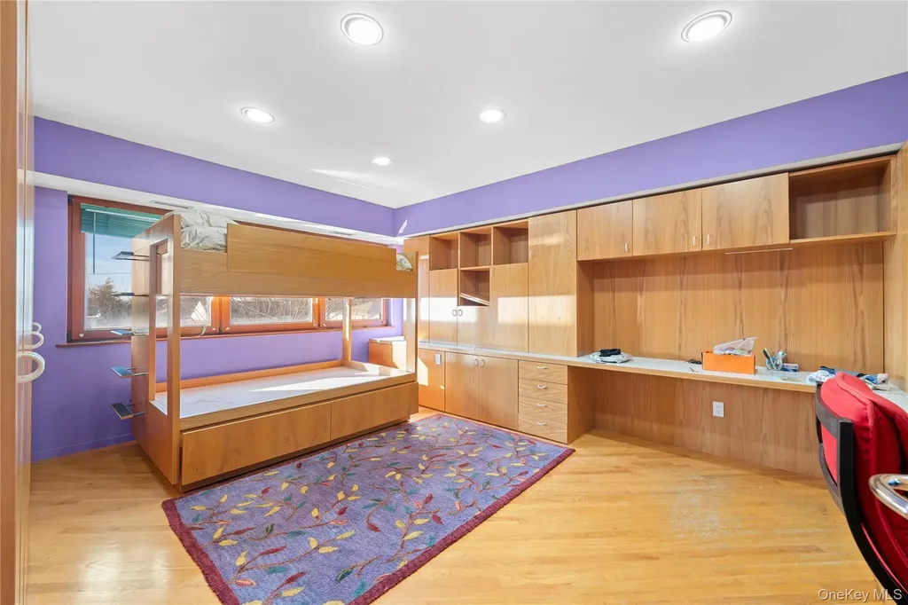 2829 Frankel Boulevard Merrick NY 11566