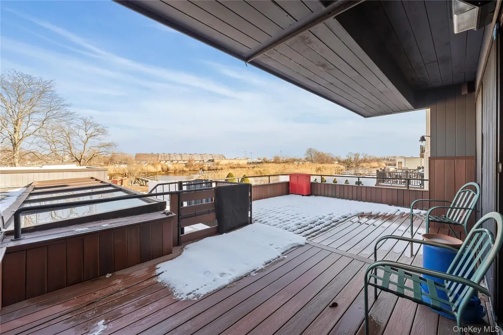 2829 Frankel Boulevard Merrick NY 11566