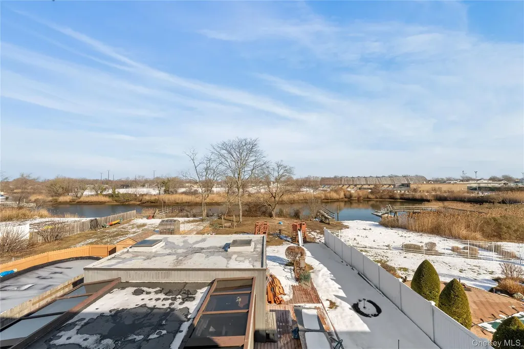 2829 Frankel Boulevard Merrick NY 11566
