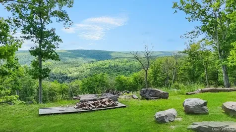 125 Mapes Road Barryville NY 12719