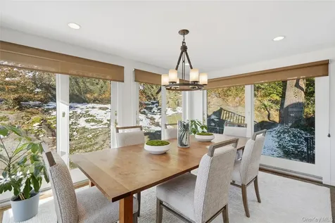 2 Village Lane Bronxville NY 10708