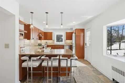 2 Village Lane Bronxville NY 10708