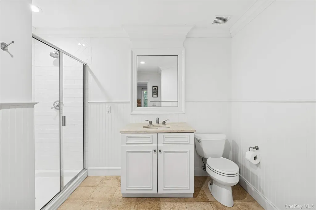 122 Beach Road Westhampton Beach NY 11978