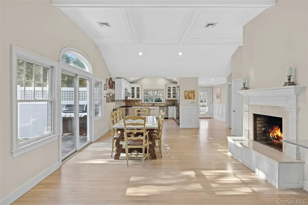122 Beach Road Westhampton Beach NY 11978