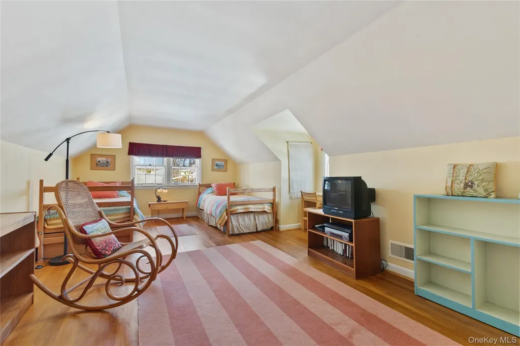 32 Harrison Drive Larchmont NY 10538