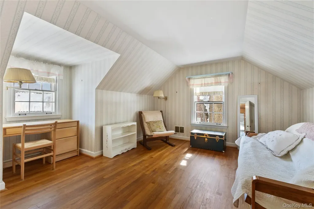 32 Harrison Drive Larchmont NY 10538