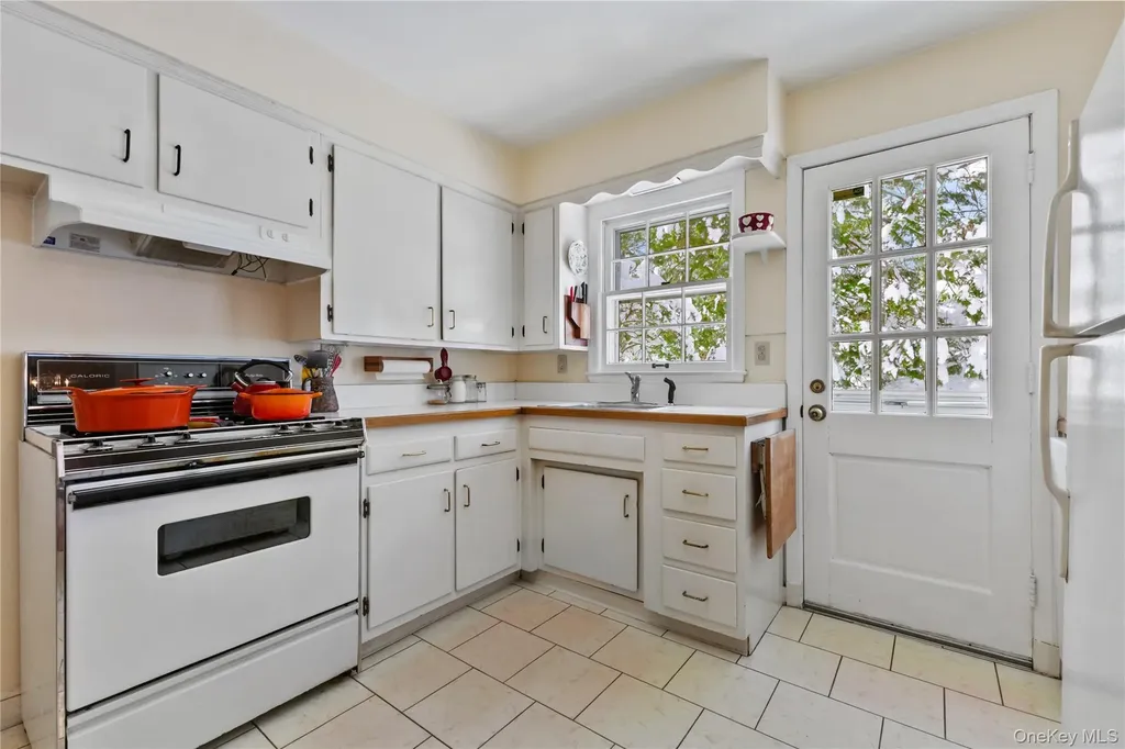 32 Harrison Drive Larchmont NY 10538