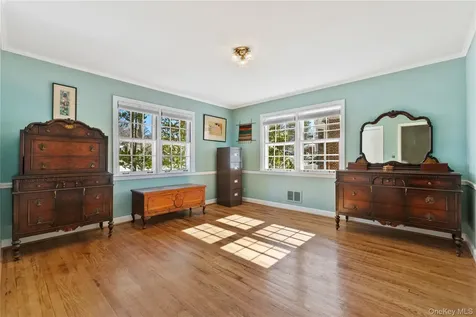 32 Harrison Drive Larchmont NY 10538