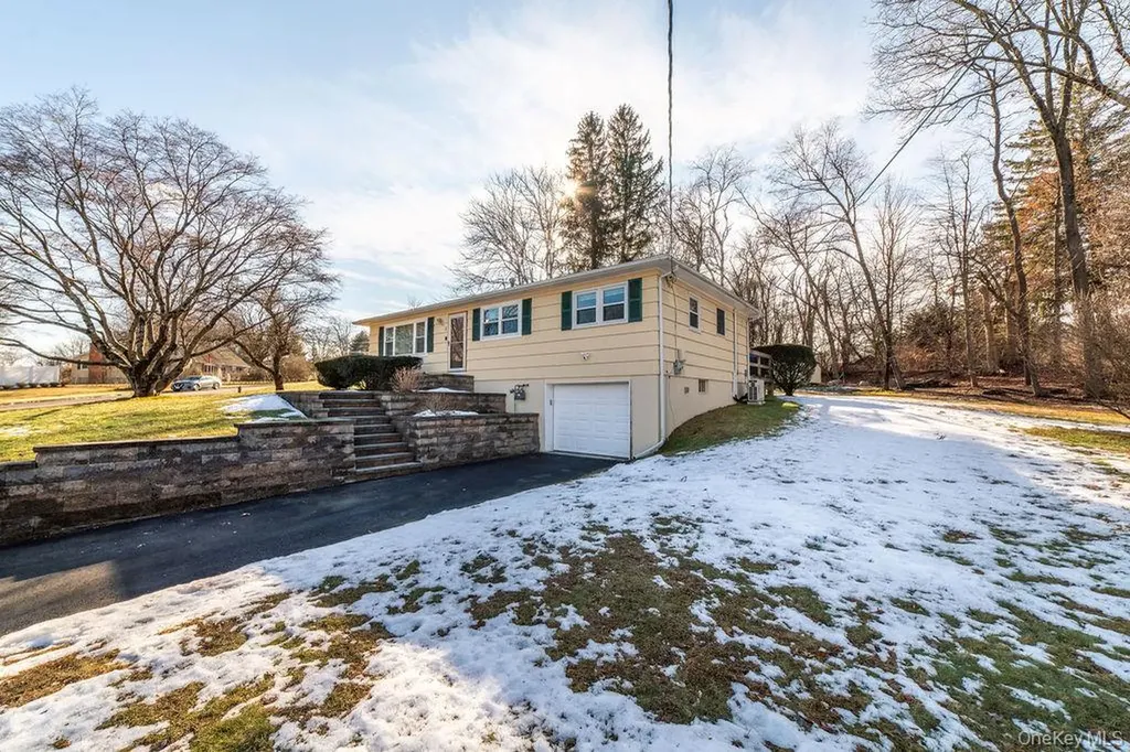 3 Gottlieb Drive Pearl River NY 10965
