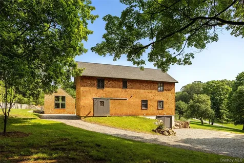 310 Mount Holly Road Katonah NY 10536