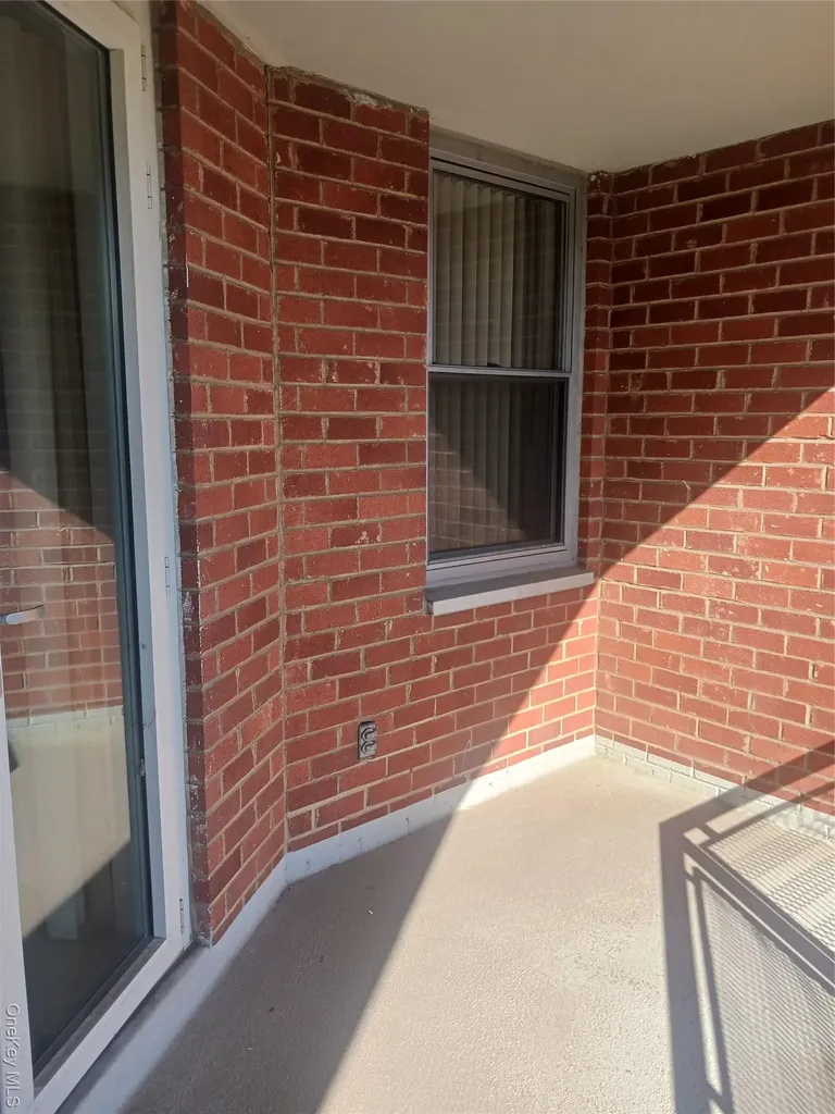 220-55 46th Avenue Bayside NY 11361