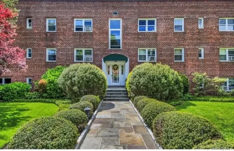 450 Pelham Road New Rochelle NY 10805