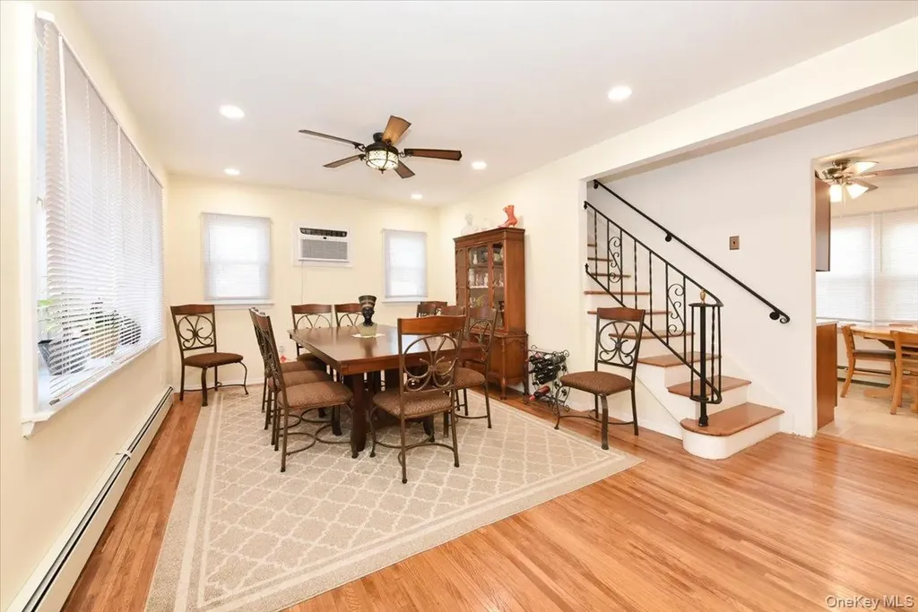 19 Sprague Drive Valley Stream NY 11580