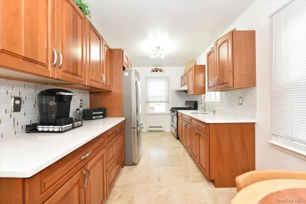 19 Sprague Drive Valley Stream NY 11580