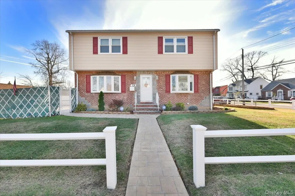 19 Sprague Drive Valley Stream NY 11580