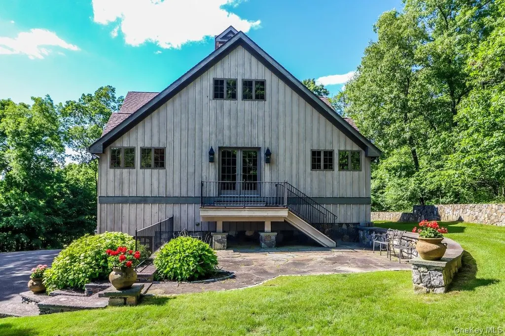 16 Reynwood Drive Brewster NY 10509