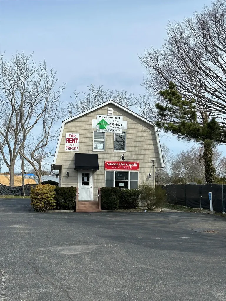 56475 Route 25 Southold NY 11971