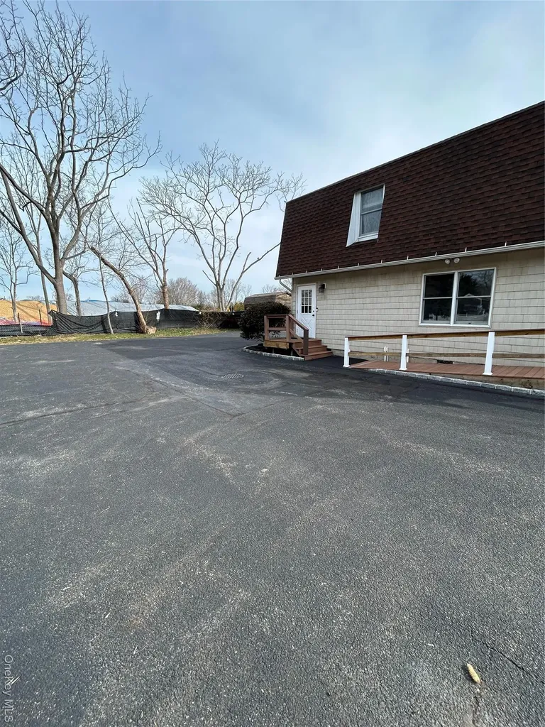 56475 Route 25 Southold NY 11971