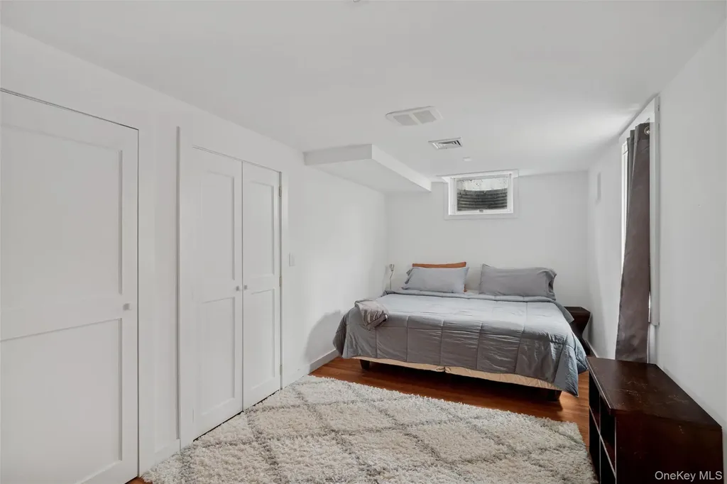 1008 Middle Line Highway Sag Harbor NY 11963