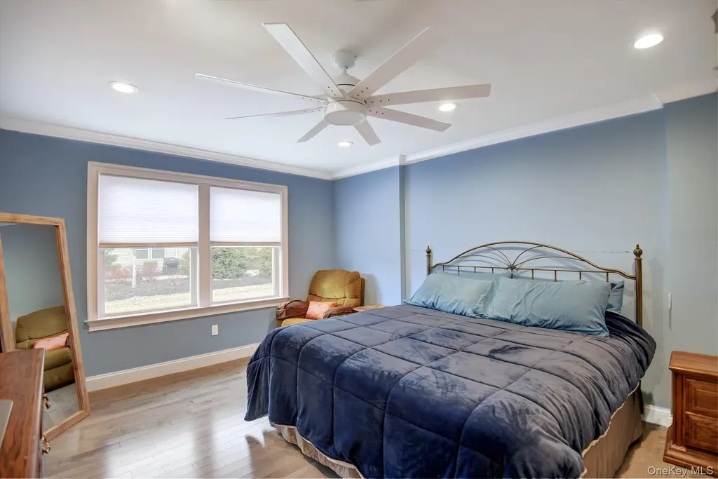 2 Spruce Place Bohemia NY 11716