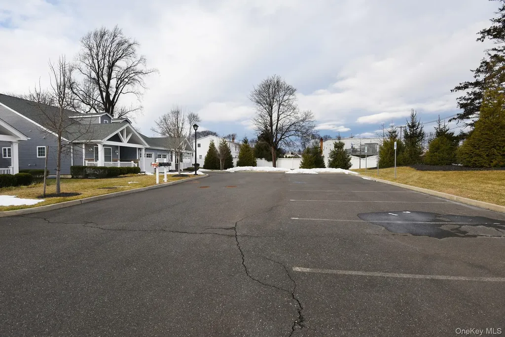 2 Spruce Place Bohemia NY 11716