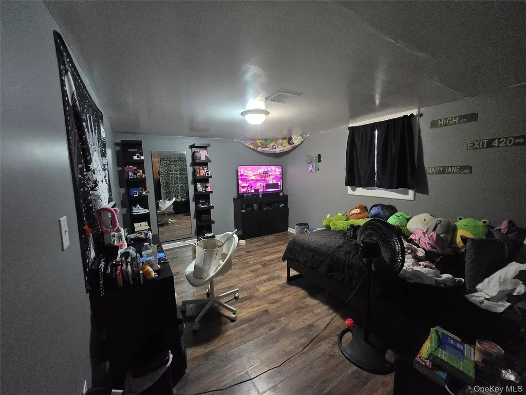 36 Houston Street Florida NY 10921
