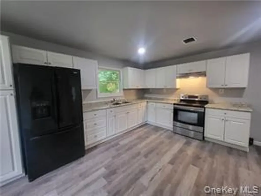 36 Houston Street Florida NY 10921