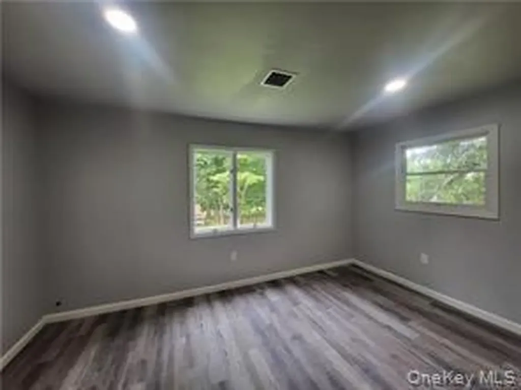 36 Houston Street Florida NY 10921