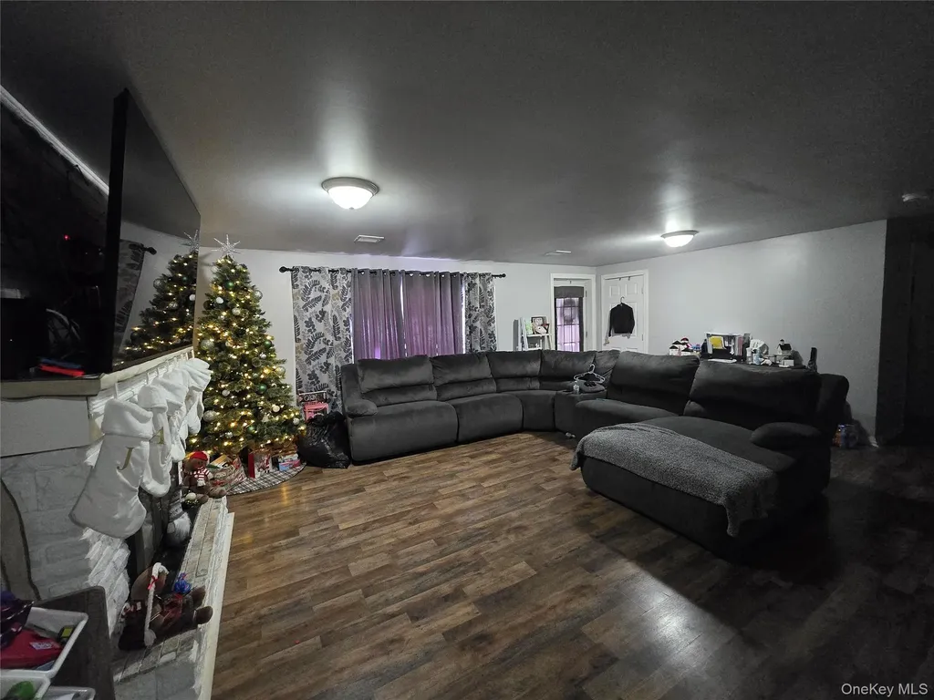 36 Houston Street Florida NY 10921