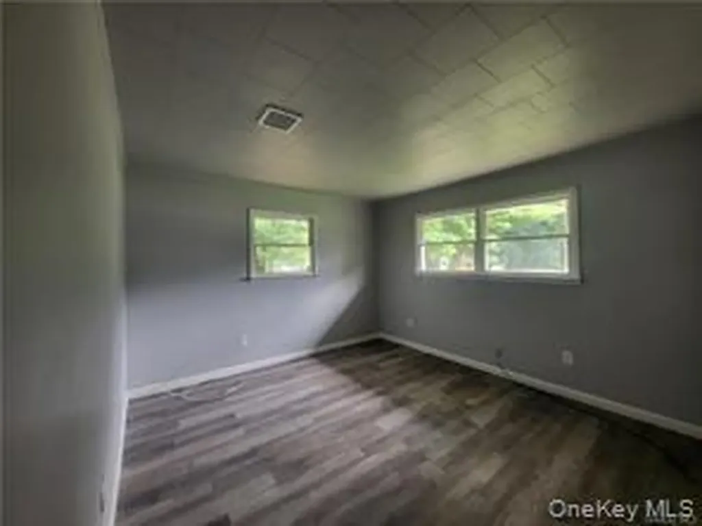 36 Houston Street Florida NY 10921
