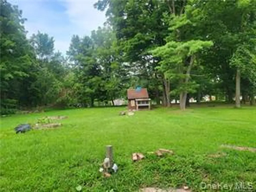 36 Houston Street Florida NY 10921