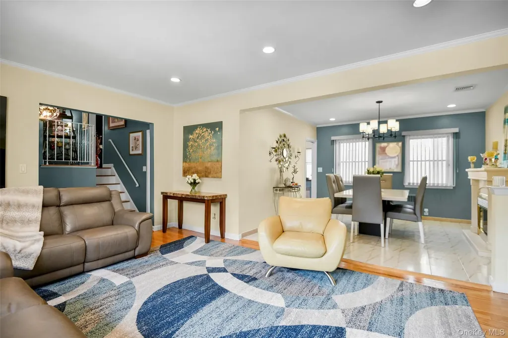 60 E Fort Hill Road Yonkers NY 10710
