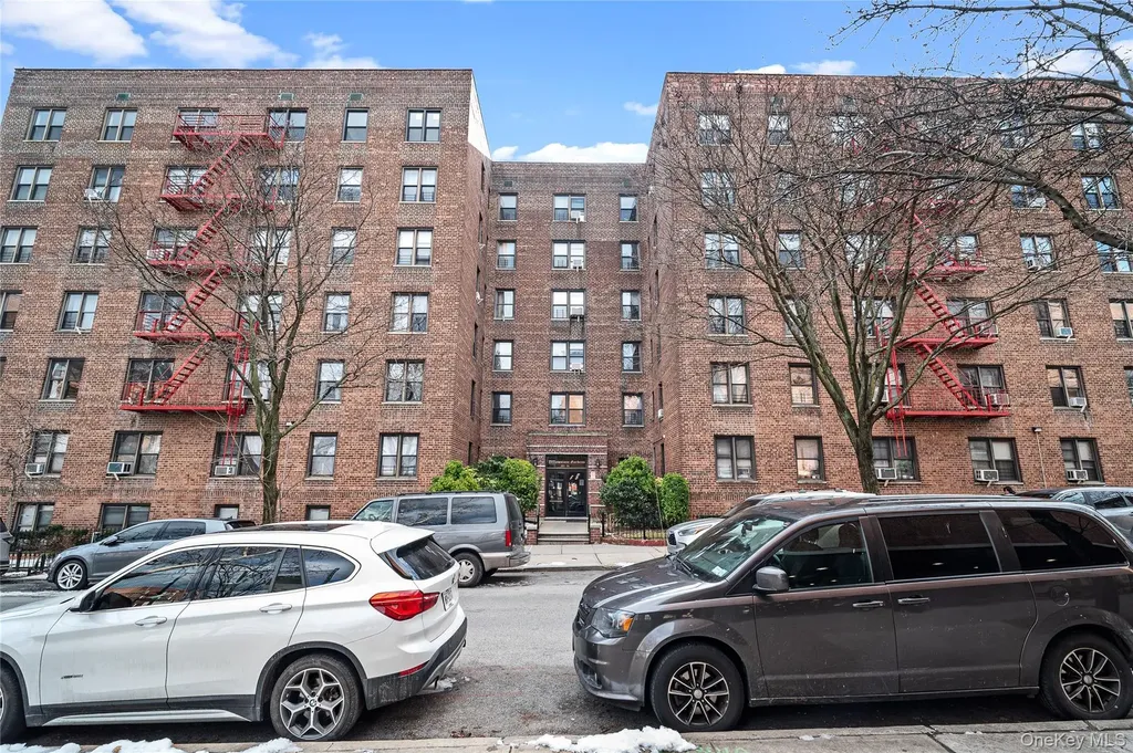 102-36 64 Avenue Forest Hills NY 11375