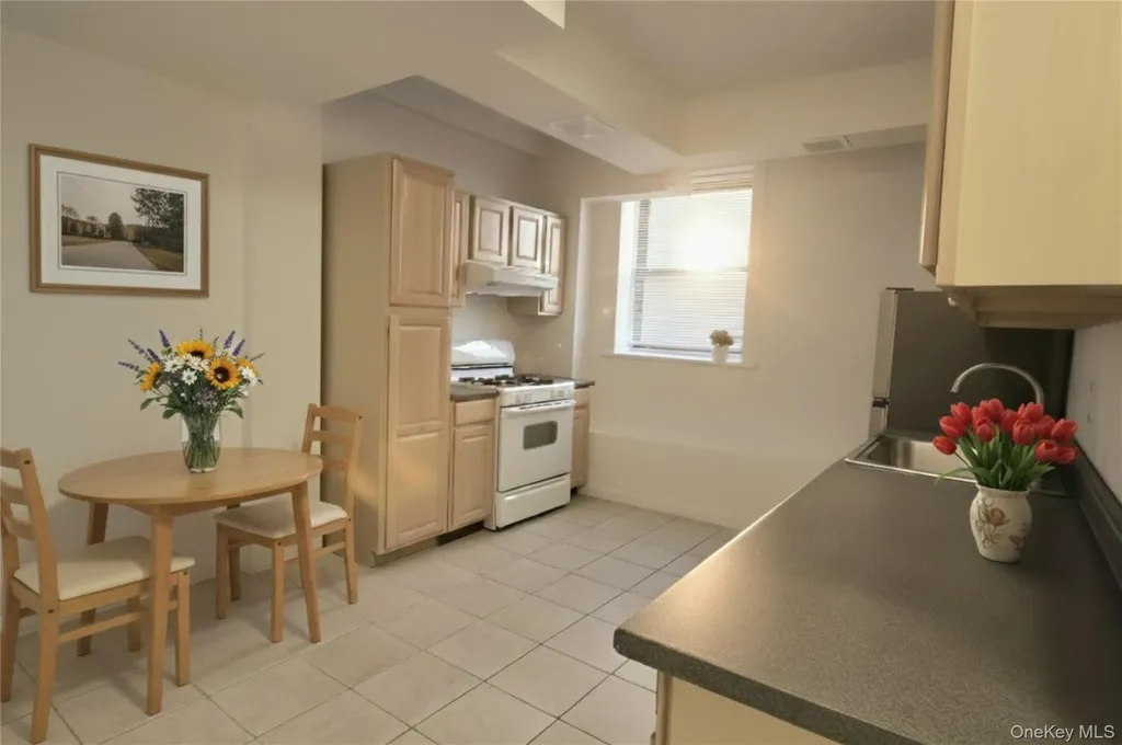 604 Tompkins Avenue Mamaroneck NY 10543