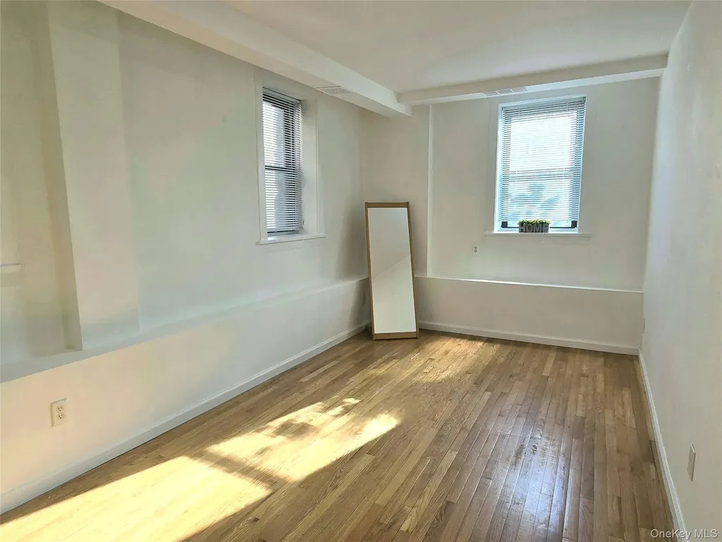 604 Tompkins Avenue Mamaroneck NY 10543