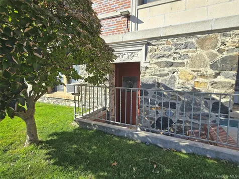 604 Tompkins Avenue Mamaroneck NY 10543