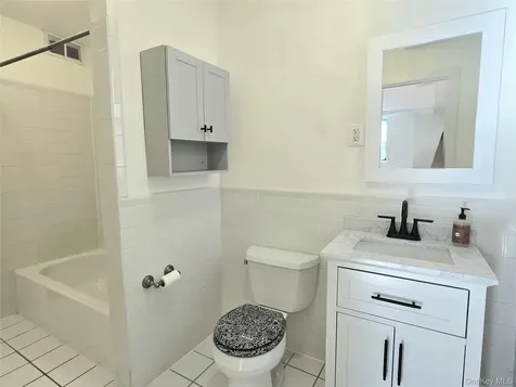604 Tompkins Avenue Mamaroneck NY 10543