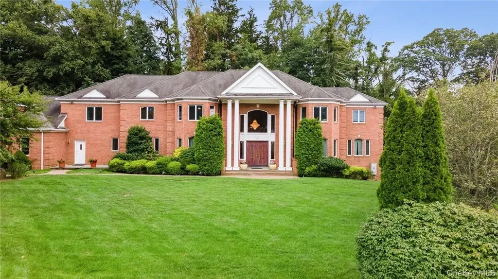 3 Vandalay Court Scarsdale NY 10583